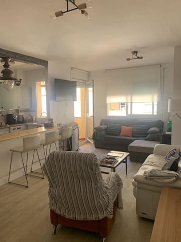 2 soverom Penthouse til leie i Urbanización Santa Rosa, Torrox med svømmebasseng - € 950 (Ref: 9818121)
