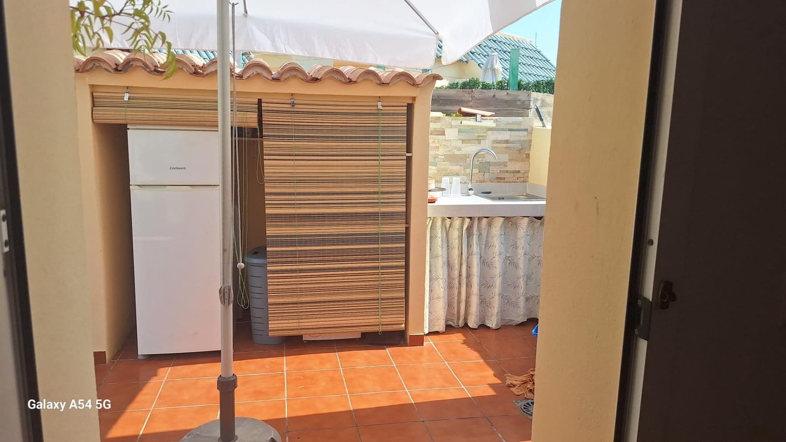 2 makuuhuone Kattohuoneisto vuokrattavana paikassa Torrox-Costa mukana uima-altaan - 950 € (Ref: 9818121)