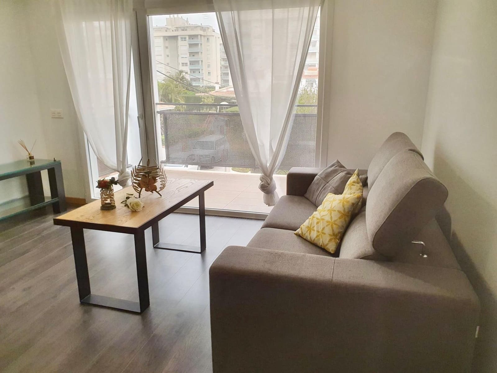 2 bedroom Flat for rent in Rincon de la Victoria with garage - € 1,500 (Ref: 9820426)