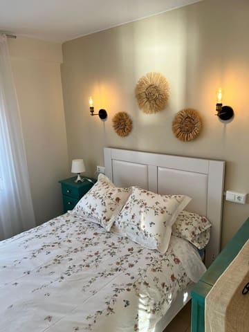 2 soverom Leilighet til leie i Algarrobo Costa, Algarrobo med svømmebasseng - € 2 000 (Ref: 9831295)