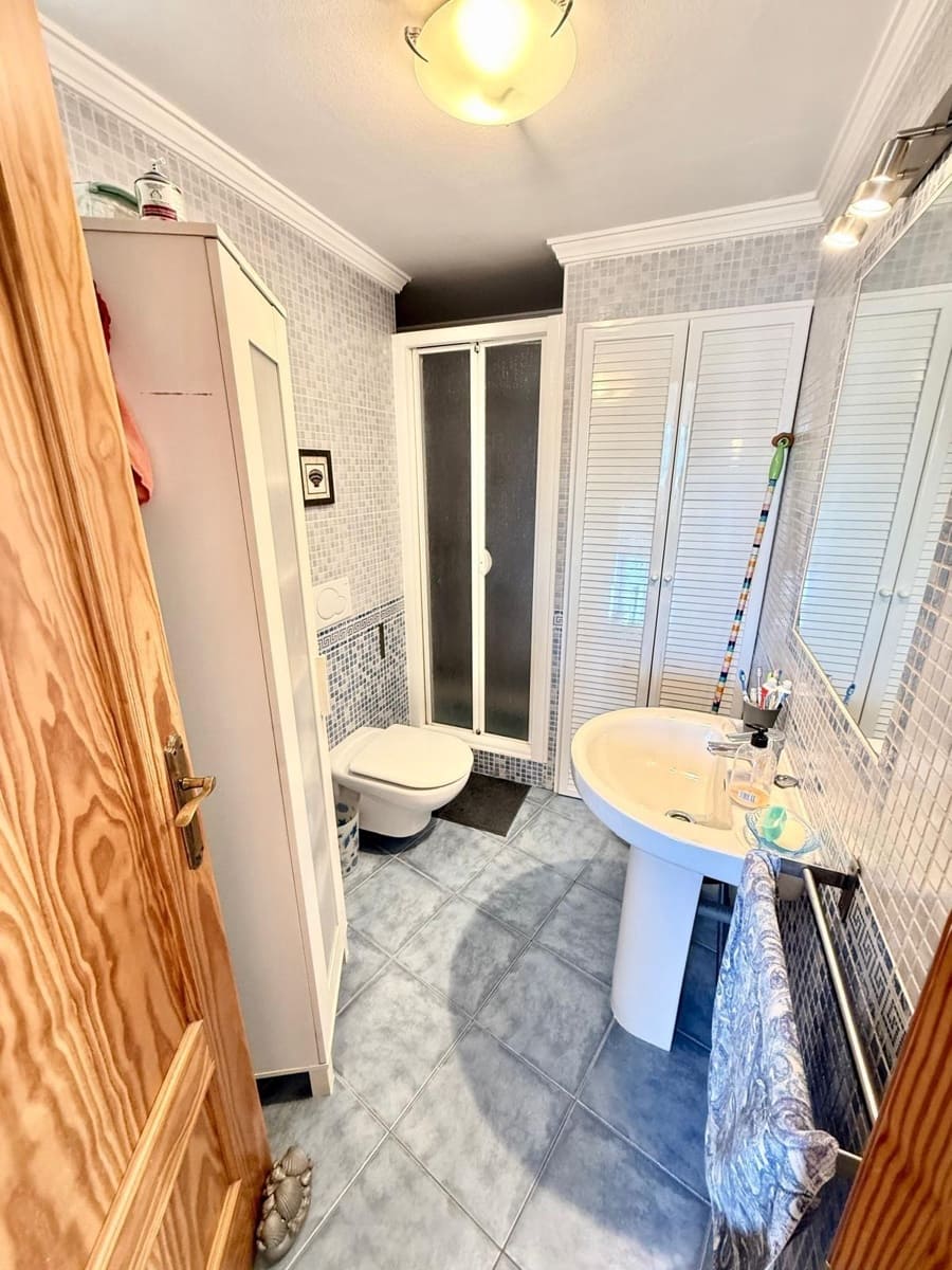 2 quarto Penthouse para arrendar em Velez-Malaga com piscina - 1 200 € (Ref: 9843335)
