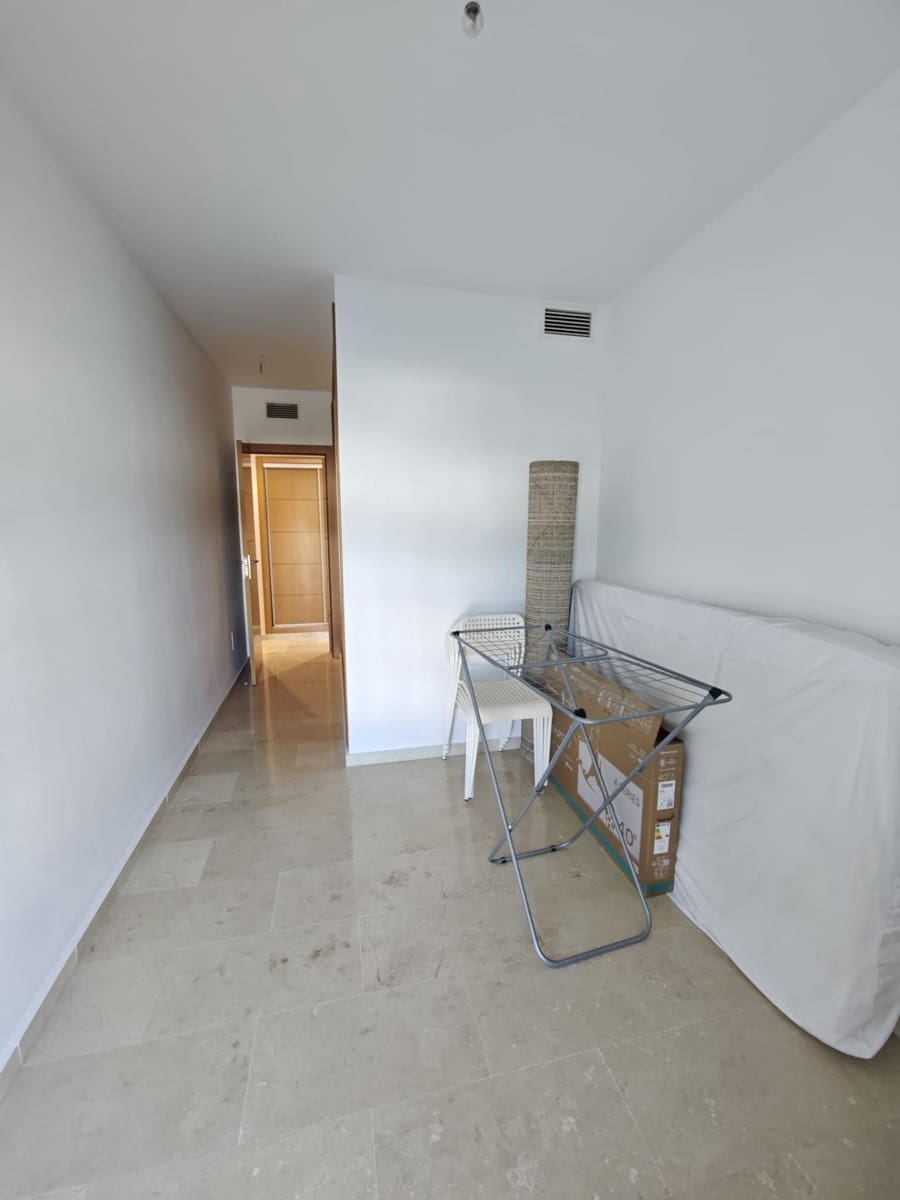 3 bedroom Flat for sale in Caleta de Velez with pool garage - € 400,000 (Ref: 9866934)