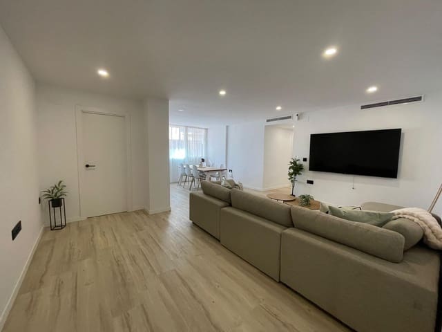 3 soverom Leilighet til salgs i La Cala del Moral, Rincón de la Victoria med garasje - € 369 000 (Ref: 9868519)