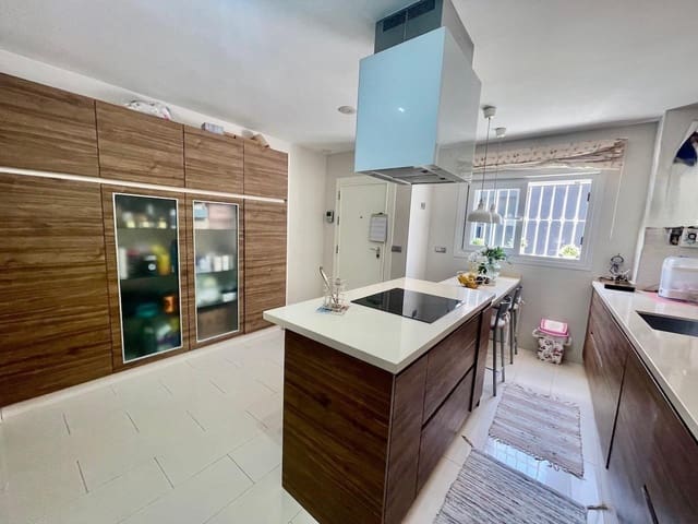 3 sypialnia Dom na sprzedaż w Vélez-Málaga - 599 000 € (Ref: 9868520)