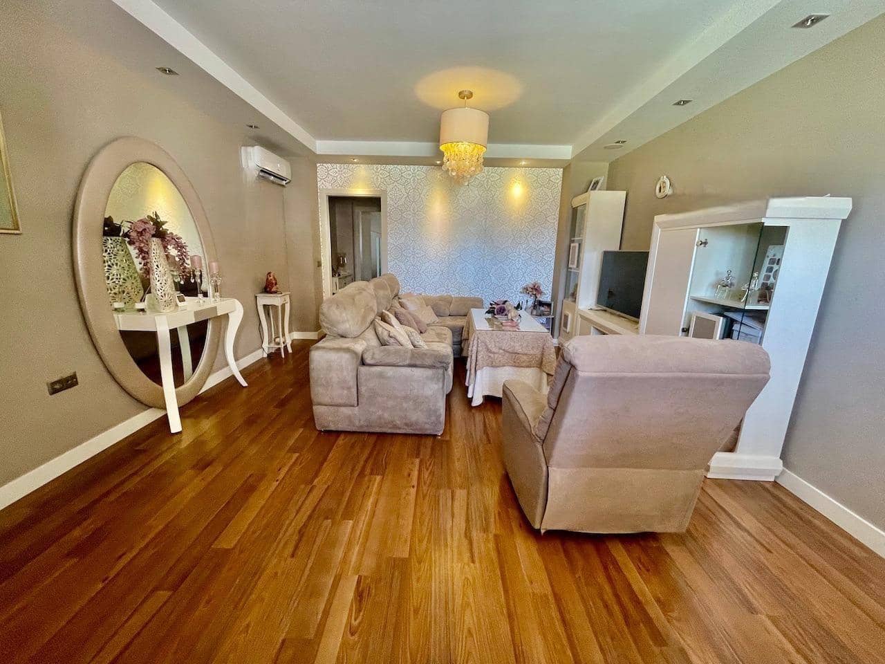 3 makuuhuone Omakotitalo myytävänä paikassa Velez-Malaga - 599 000 € (Ref: 9868520)