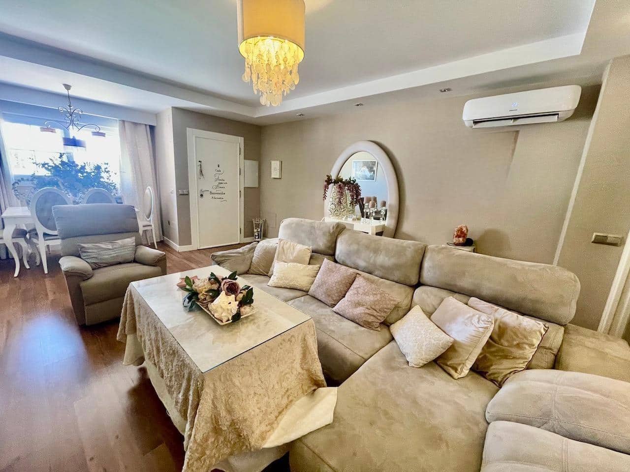 3 makuuhuone Omakotitalo myytävänä paikassa Velez-Malaga - 599 000 € (Ref: 9868520)
