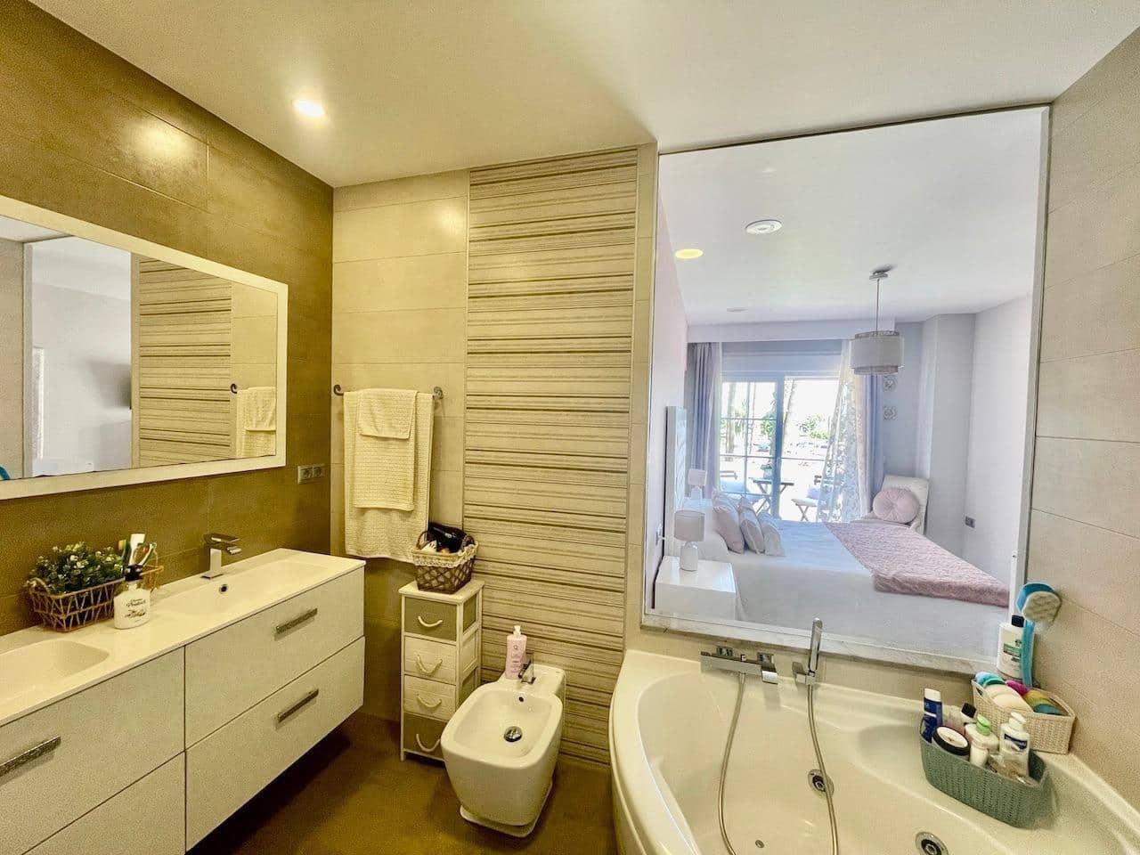 3 makuuhuone Omakotitalo myytävänä paikassa Velez-Malaga - 599 000 € (Ref: 9868520)