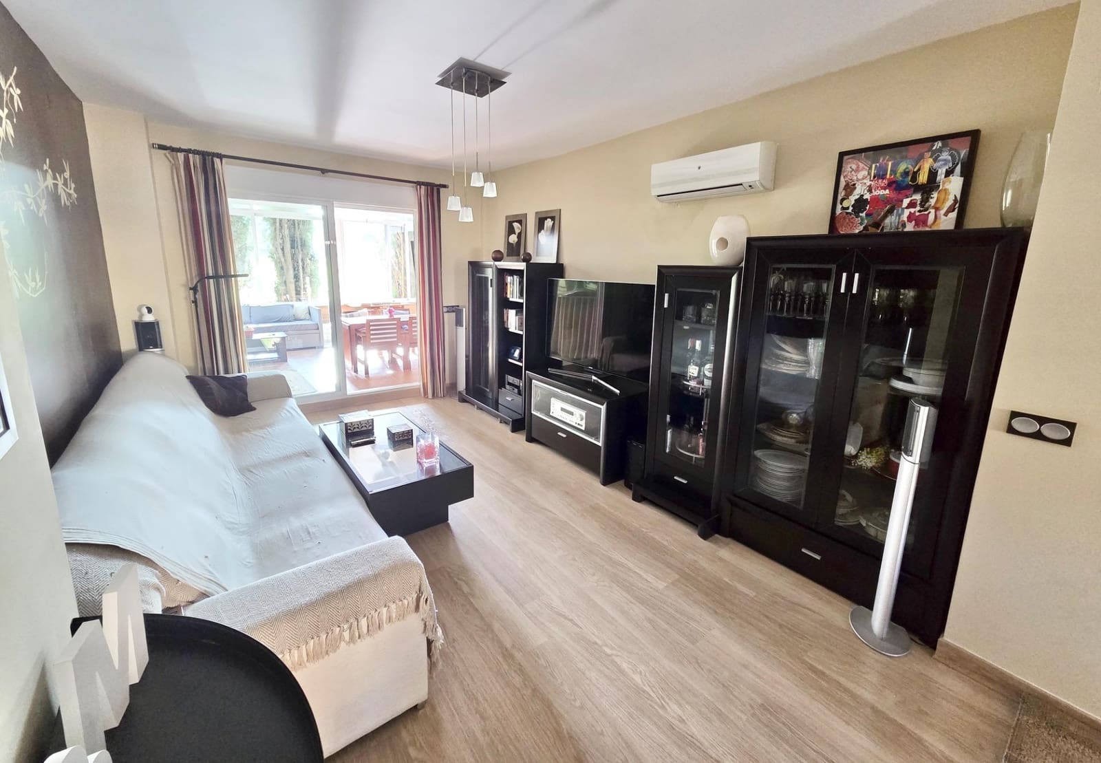3 soverom Rekkehus til salgs i Caleta de Velez med garasje - € 499 000 (Ref: 9878737)