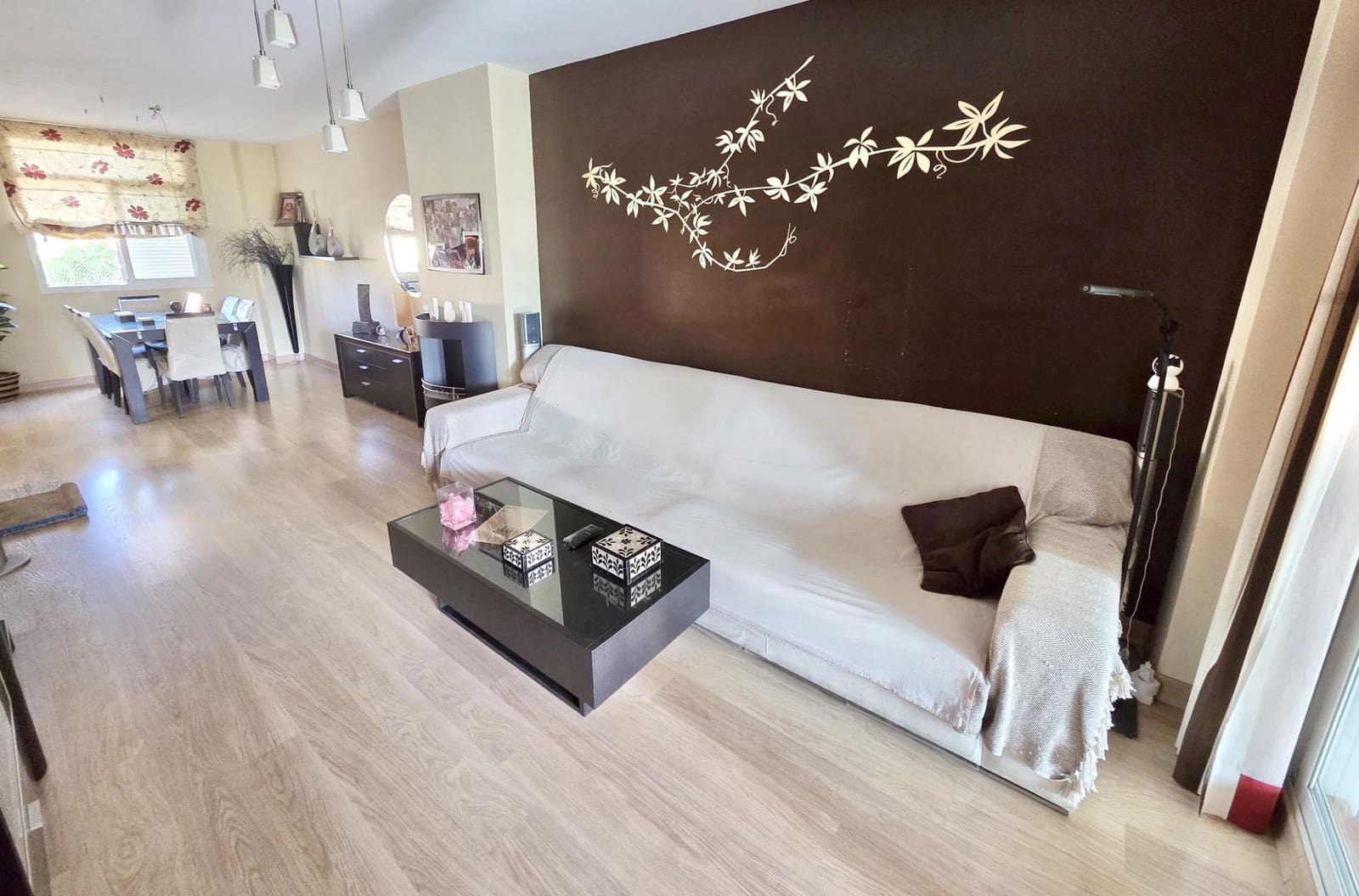 3 soverom Rekkehus til salgs i Caleta de Velez med garasje - € 499 000 (Ref: 9878737)