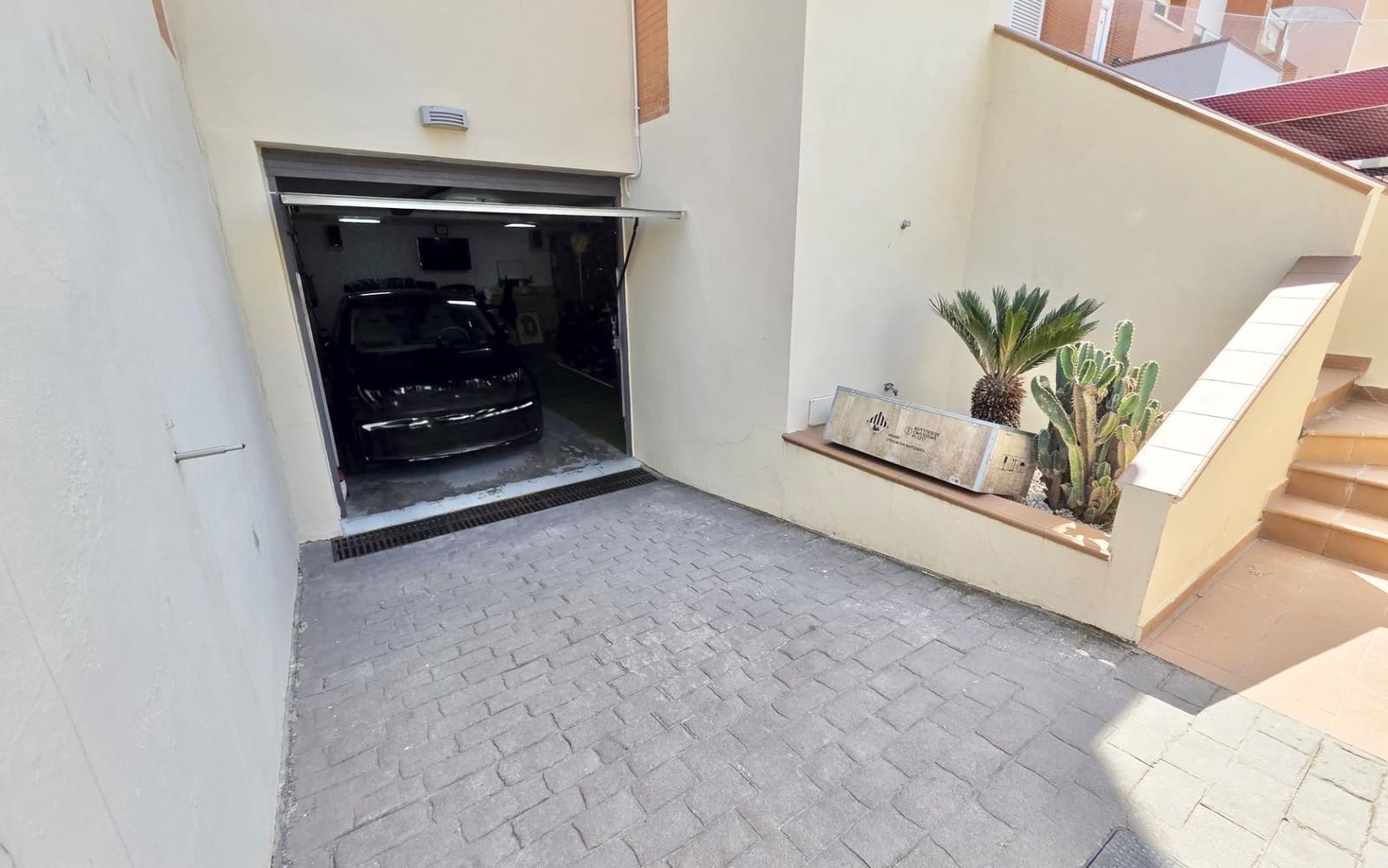 3 soverom Rekkehus til salgs i Caleta de Velez med garasje - € 499 000 (Ref: 9878737)