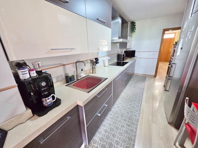 3 bedroom Terraced Villa for sale in Caleta de Vélez, Vélez-Málaga with garage - € 489,000 (Ref: 9878737)
