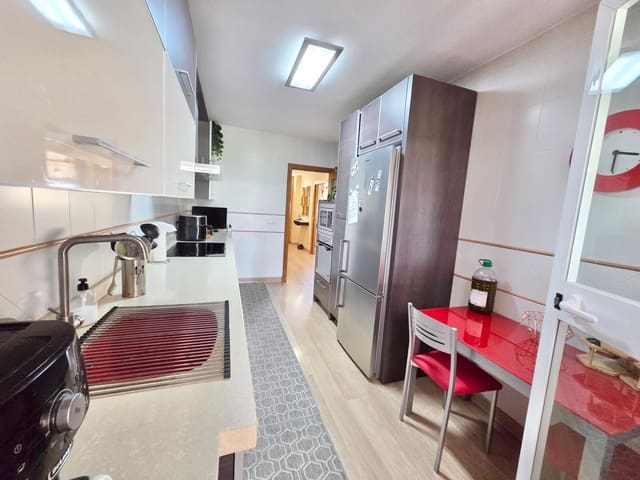 3 bedroom Terraced Villa for sale in Caleta de Vélez, Vélez-Málaga with garage - € 489,000 (Ref: 9878737)
