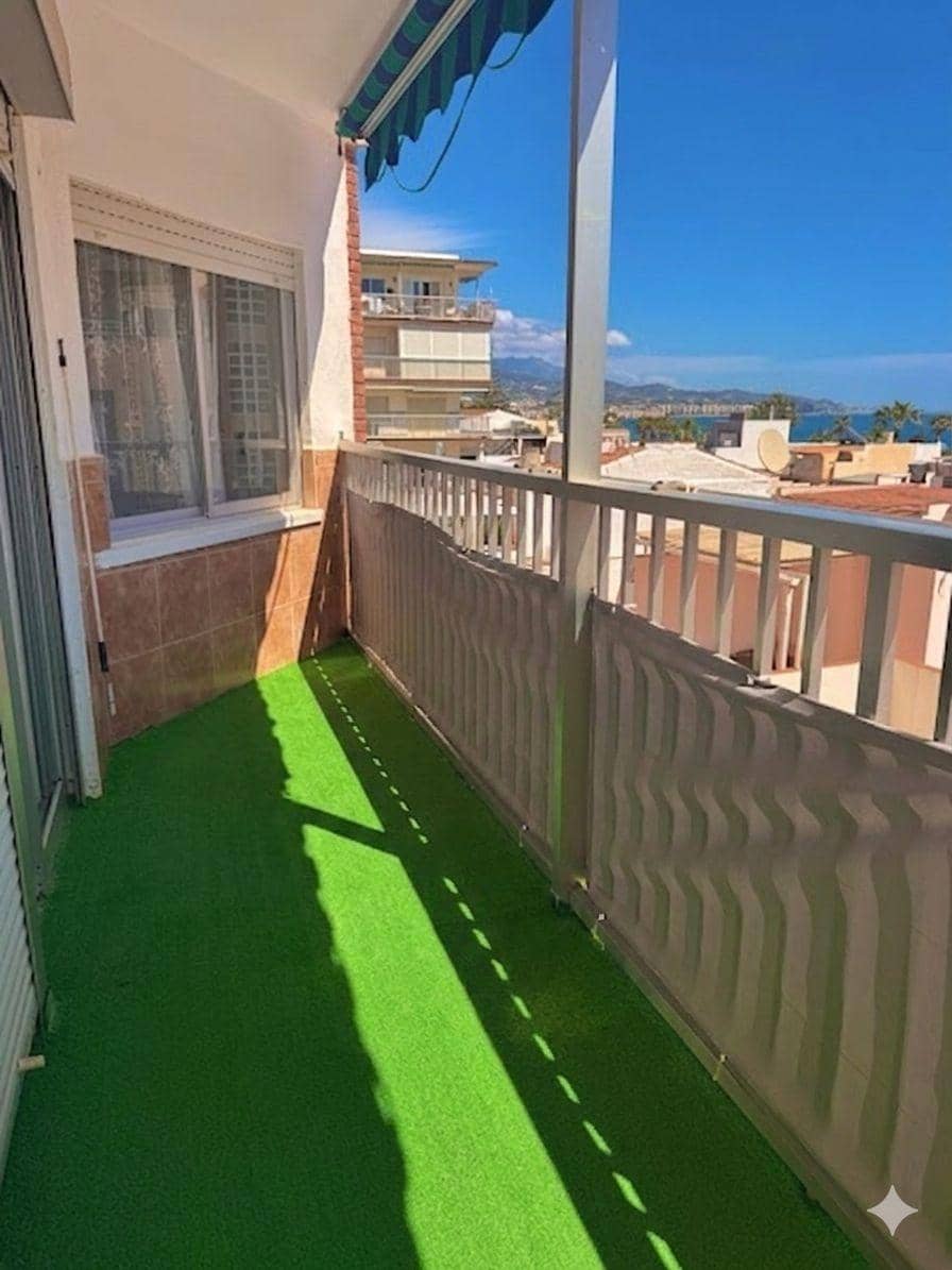 3 soveværelse Lejlighed til salg i Torre del Mar - € 330.000 (Ref: 9924580)