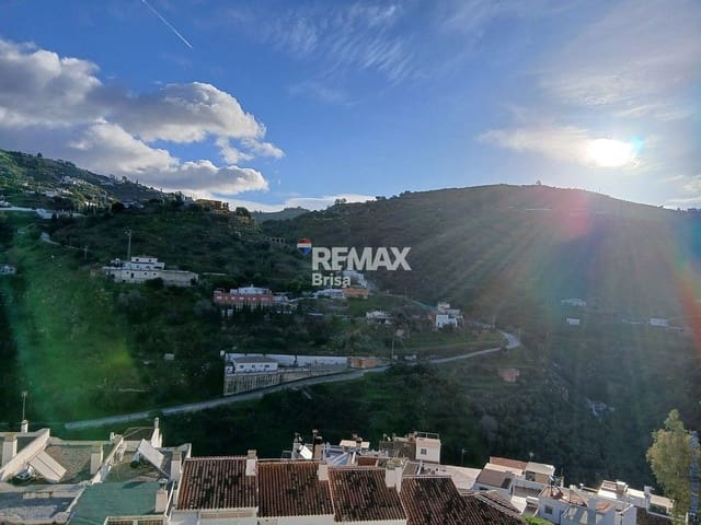 2 chambre Appartement à vendre à Torrox Pueblo, Torrox avec garage - 249 000 € (Ref: 9930753)