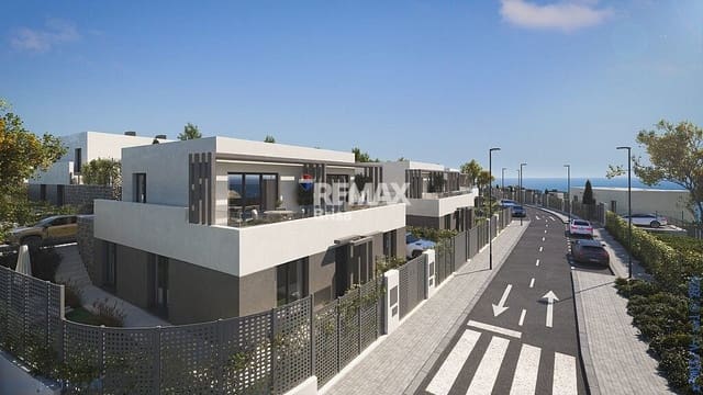 3 bedroom Terraced Villa for sale in Vélez-Málaga with pool garage - € 388,000 (Ref: 9930760)