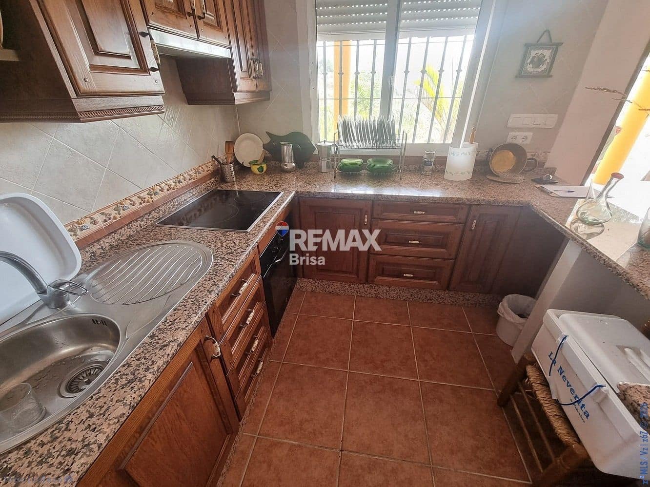 3 soverom Rekkehus til salgs i Canillas de Aceituno - € 265 000 (Ref: 9930764)