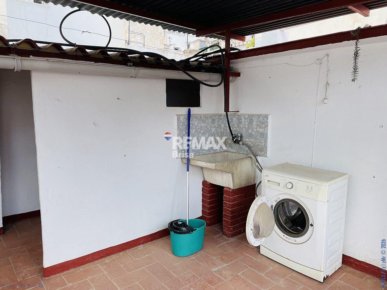 3 bedroom Terraced Villa for sale in Torrox - € 145,000 (Ref: 9930765)