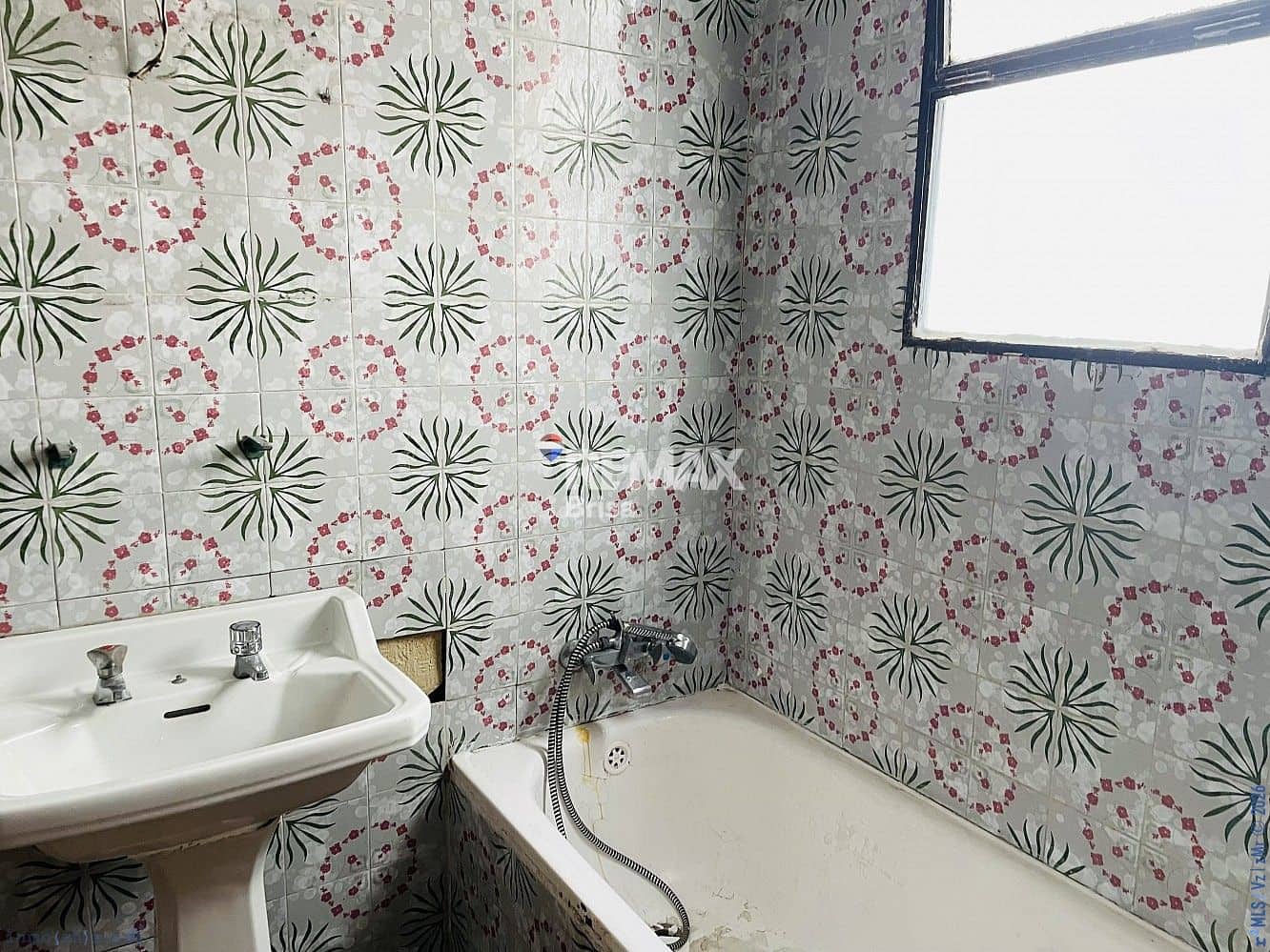 3 bedroom Terraced Villa for sale in Torrox - € 145,000 (Ref: 9930765)