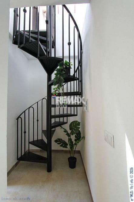 3 bedroom Terraced Villa for sale in Torrox - € 160,000 (Ref: 9930771)