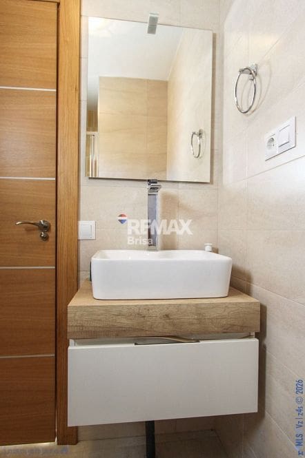 3 bedroom Terraced Villa for sale in Torrox - € 160,000 (Ref: 9930771)