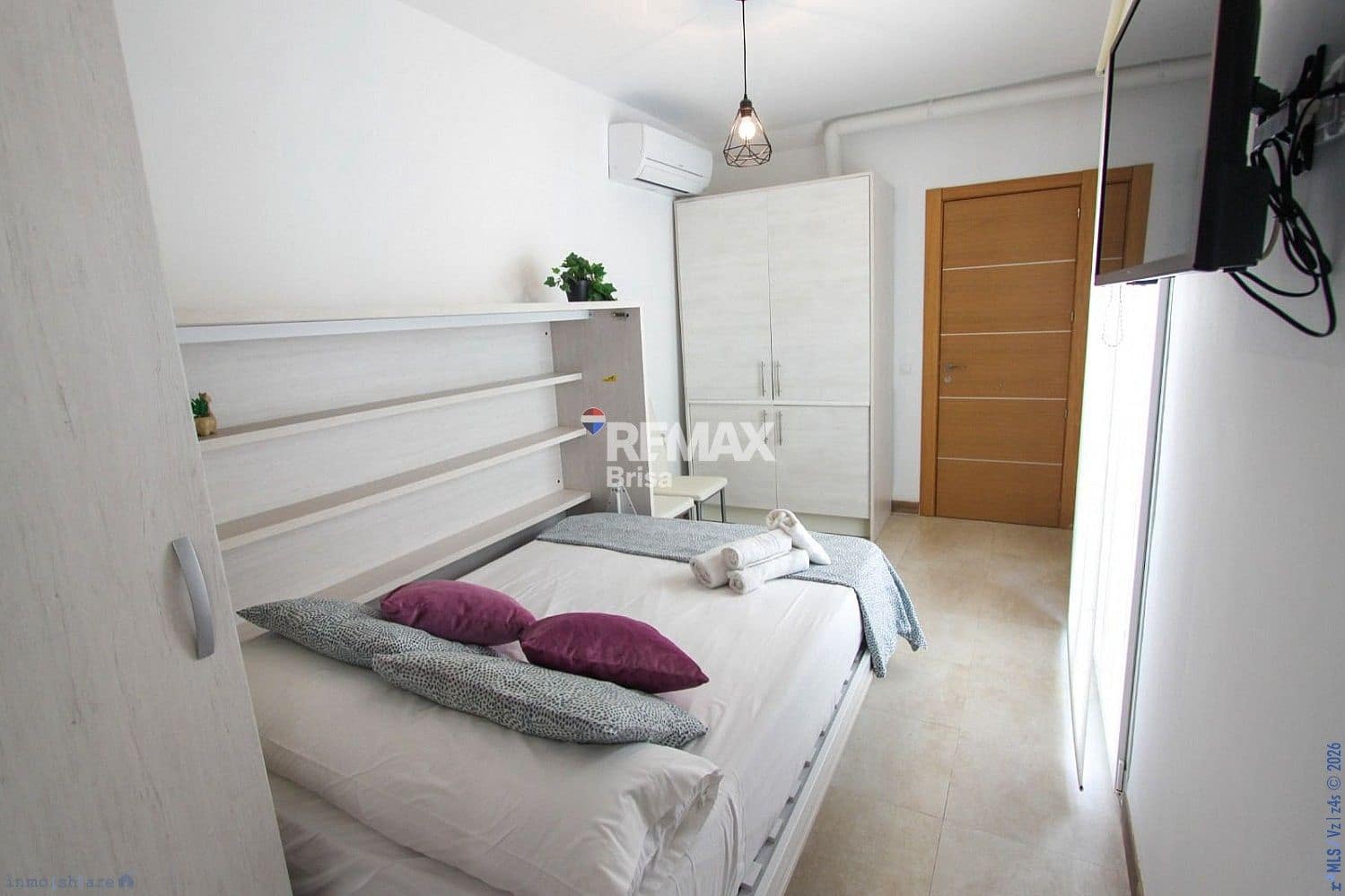 3 bedroom Terraced Villa for sale in Torrox - € 160,000 (Ref: 9930771)