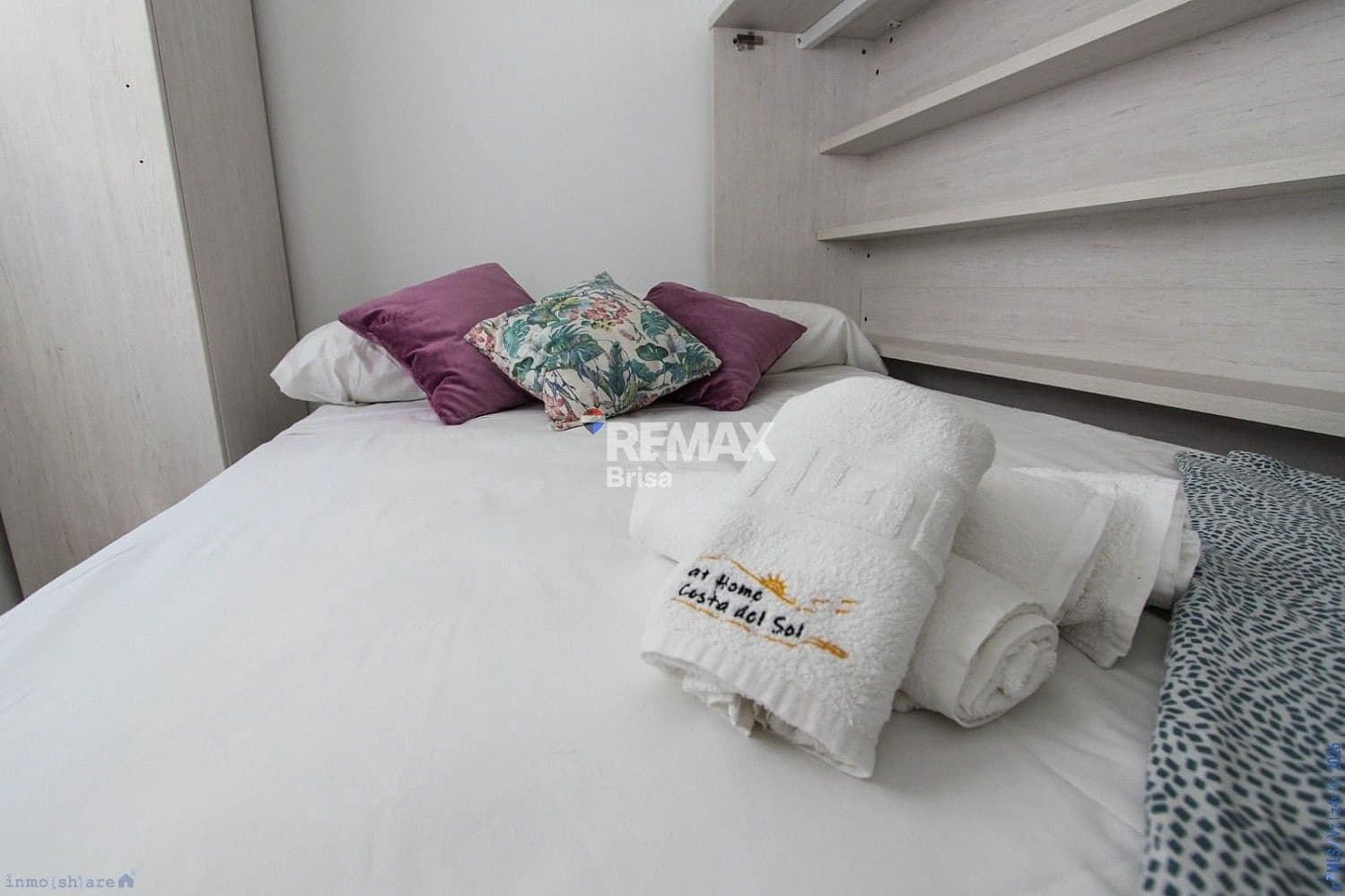 3 bedroom Terraced Villa for sale in Torrox - € 160,000 (Ref: 9930771)
