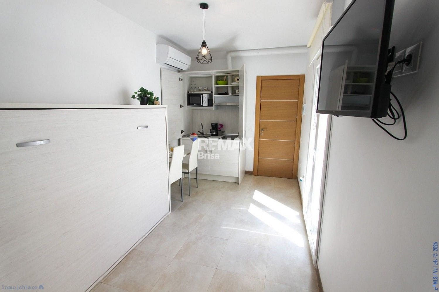 3 bedroom Terraced Villa for sale in Torrox - € 160,000 (Ref: 9930771)