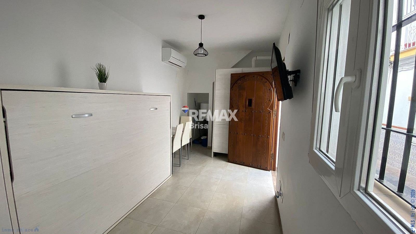 3 bedroom Terraced Villa for sale in Torrox - € 160,000 (Ref: 9930771)