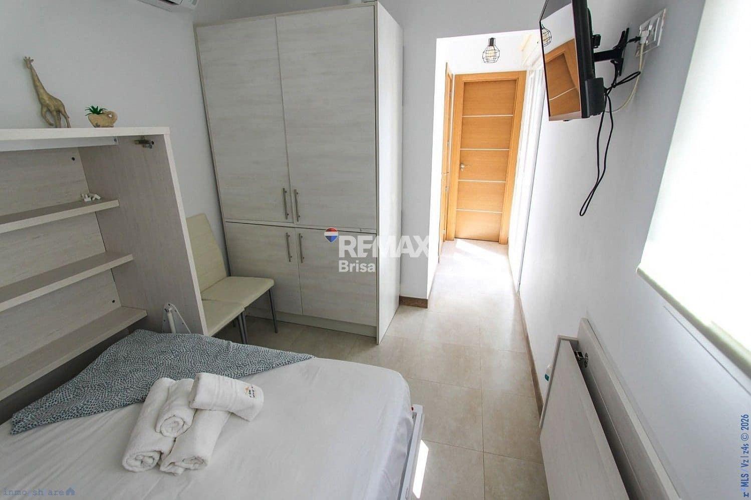 3 bedroom Terraced Villa for sale in Torrox - € 160,000 (Ref: 9930771)