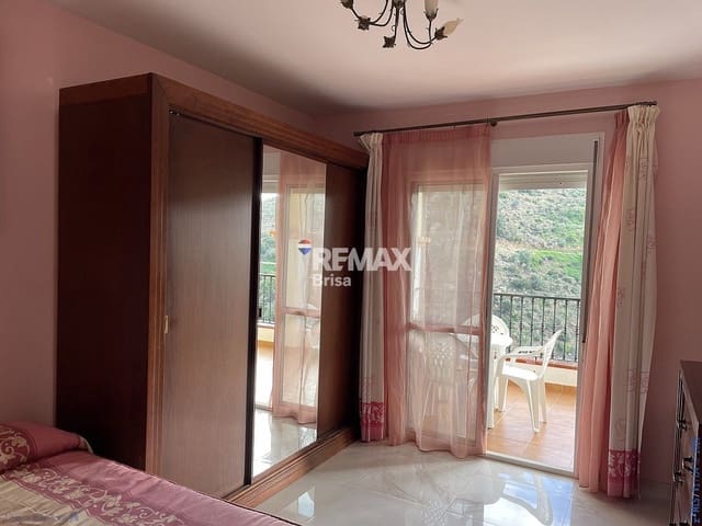 3 quarto Apartamento para venda em Torrox Pueblo, Torrox - 225 000 € (Ref: 9930773)