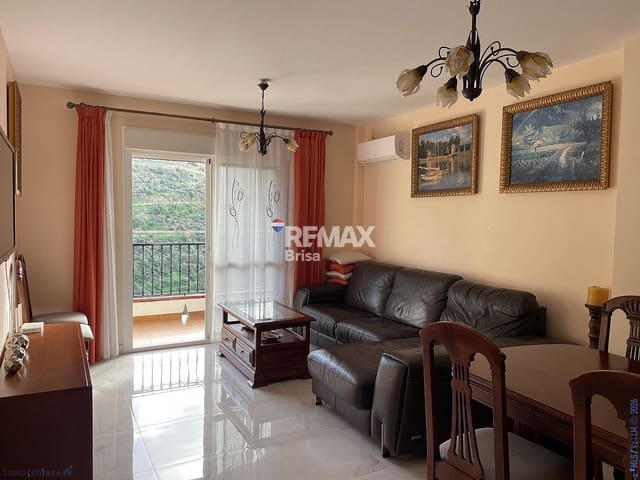 3 quarto Apartamento para venda em Torrox Pueblo, Torrox - 225 000 € (Ref: 9930773)