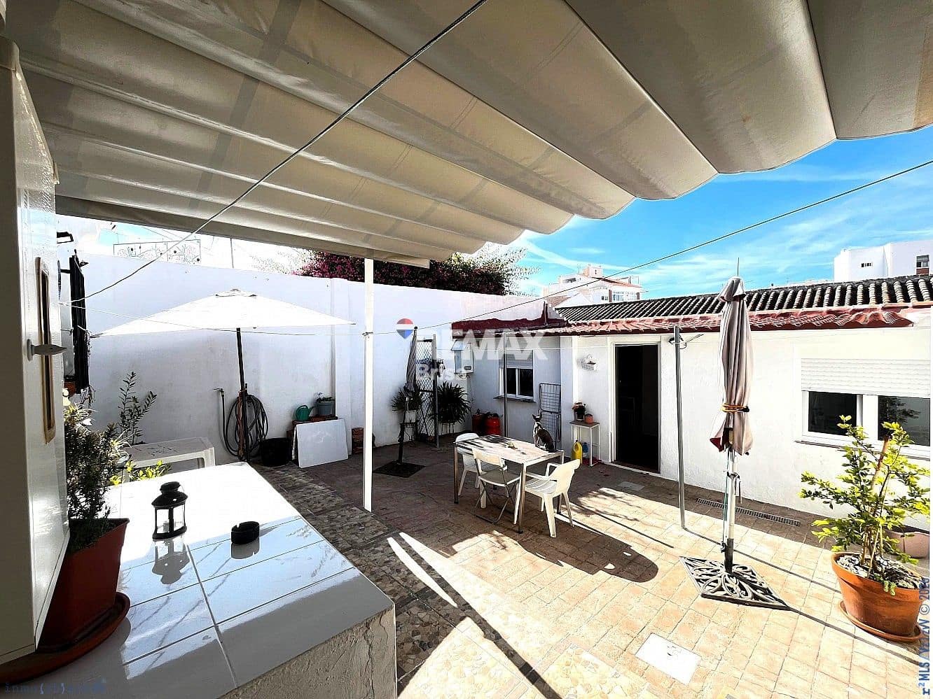 3 soveværelse Byhus til salg i Torrox - € 345.000 (Ref: 9930778)