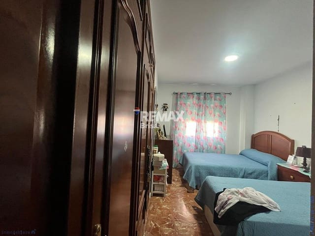 2 makuuhuone Huoneisto myytävänä paikassa Vélez-Málaga - 247 000 € (Ref: 9936337)
