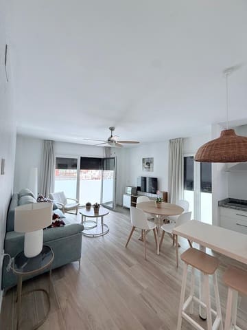 2 quarto Apartamento para arrendar em Torre del Mar, Vélez-Málaga - 1 400 € (Ref: 9938131)