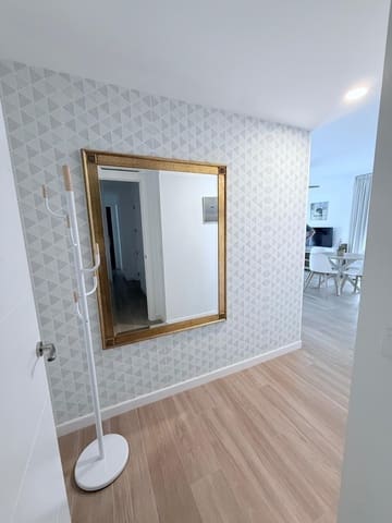 2 quarto Apartamento para arrendar em Torre del Mar, Vélez-Málaga - 1 400 € (Ref: 9938131)