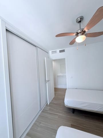 2 quarto Apartamento para arrendar em Torre del Mar, Vélez-Málaga - 1 400 € (Ref: 9938131)