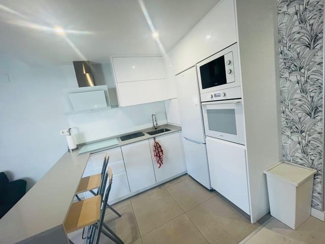 2 camera da letto Attico da affittare in Rincón de la Victoria con piscina garage - 1.300 € (Rif: 9939901)