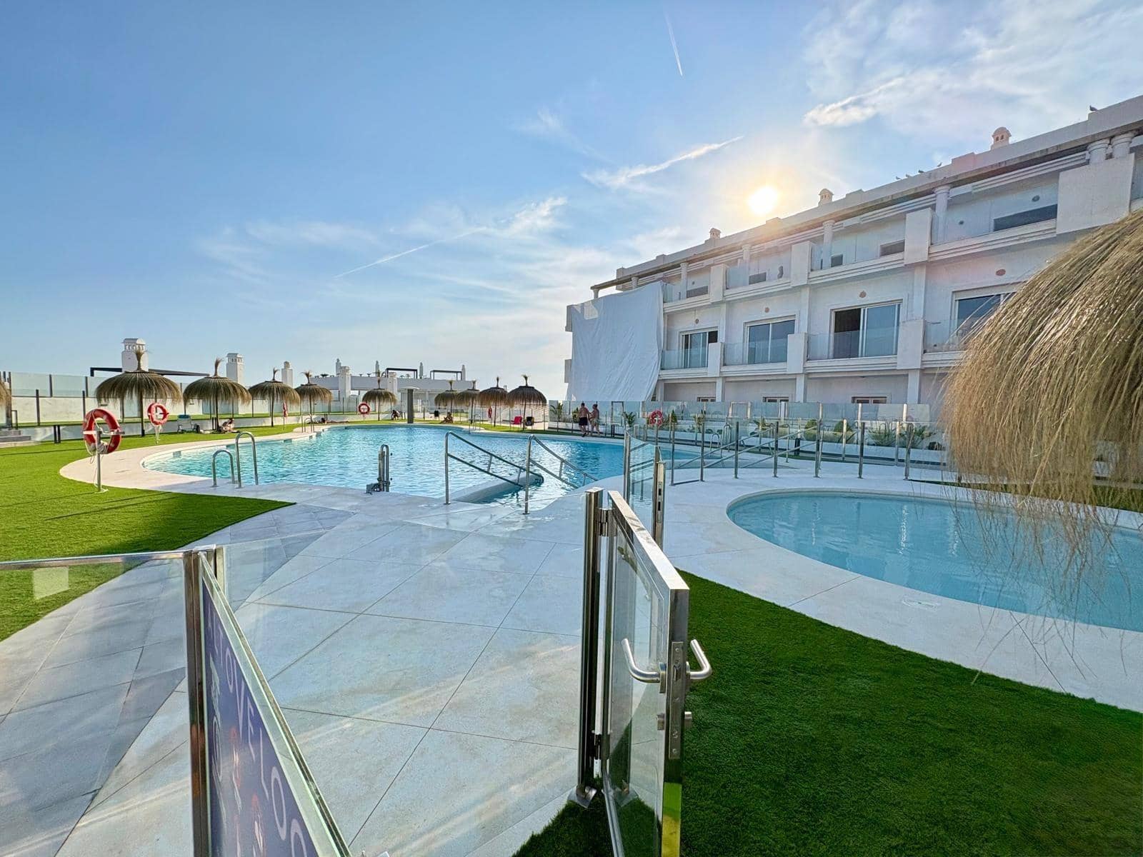 2 bedroom Penthouse for rent in Rincon de la Victoria with pool garage - € 1,300 (Ref: 9939901)