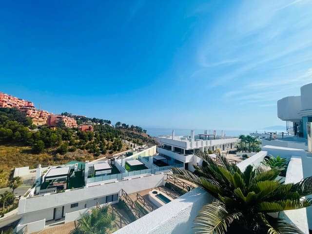 2 camera da letto Attico da affittare in Rincón de la Victoria con piscina garage - 1.300 € (Rif: 9939901)