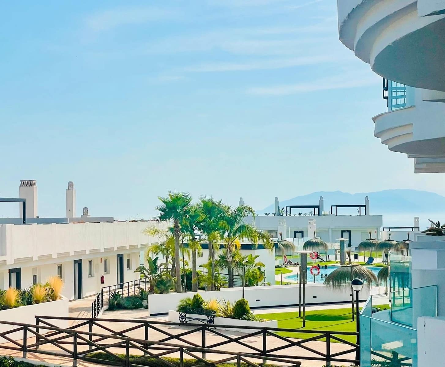 2 bedroom Penthouse for rent in Rincon de la Victoria with pool garage - € 1,300 (Ref: 9939901)