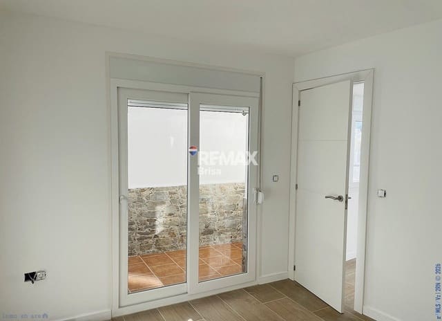 3 soveværelse Lejlighed til salg i Torrox Pueblo, Torrox - € 239.000 (Ref: 9942443)