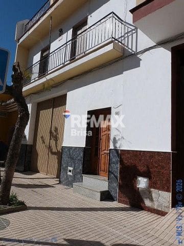 4 soveværelse Rækkehus til salg i Algarrobo med garage - € 250.000 (Ref: 9942444)