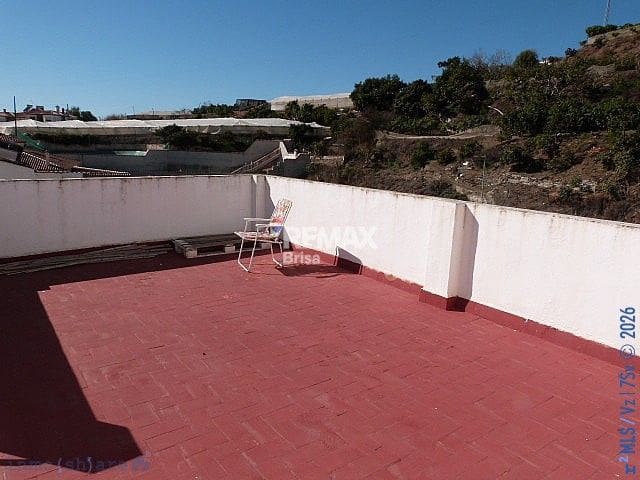 4 soveværelse Rækkehus til salg i Algarrobo med garage - € 250.000 (Ref: 9942444)