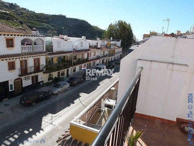 4 soveværelse Rækkehus til salg i Algarrobo med garage - € 250.000 (Ref: 9942444)