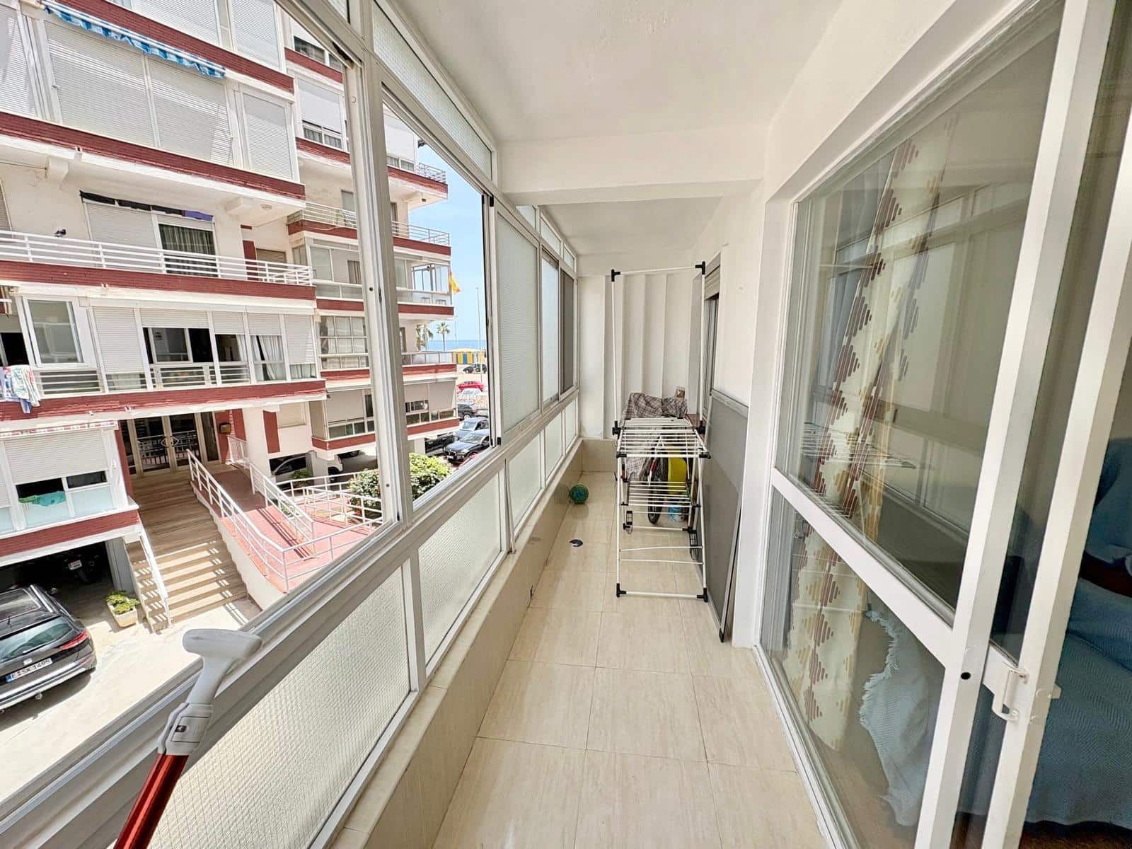 Appartement de 2 chambres à louer à Torre del Mar avec piscine garage - 950 € (Ref: 9959730)