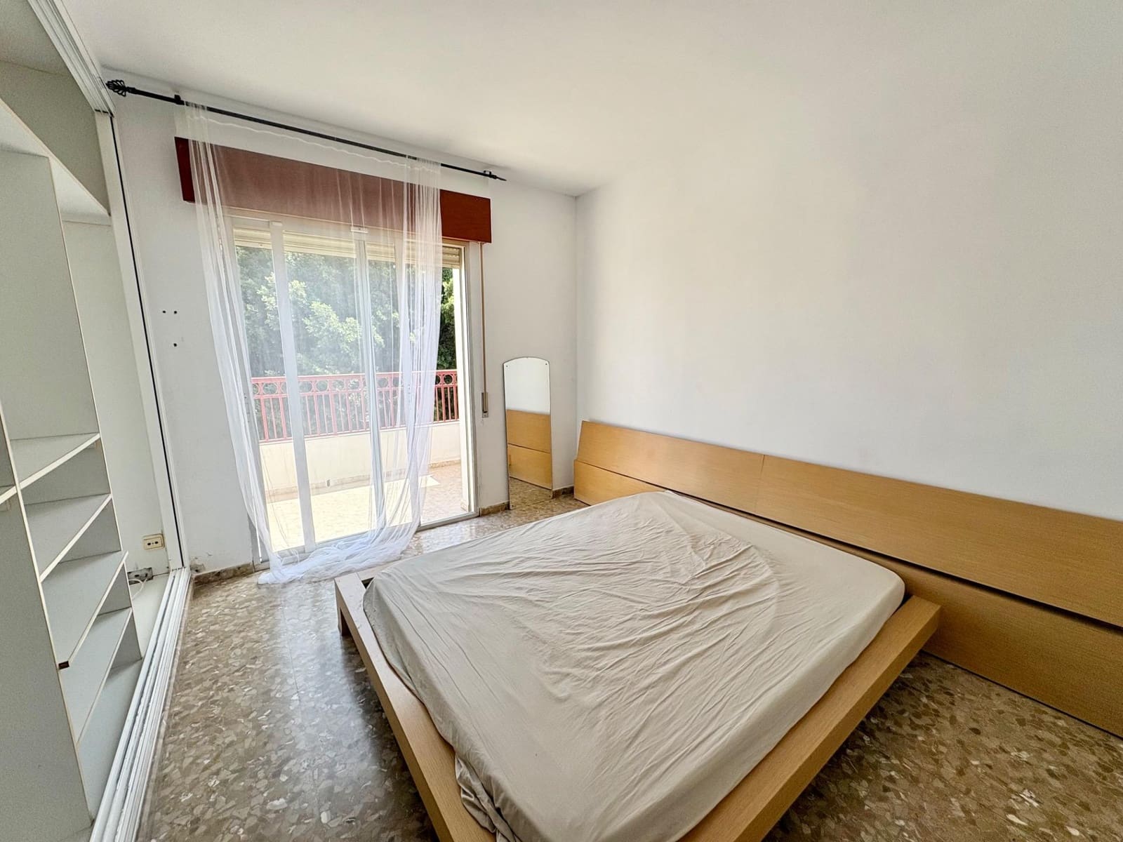 4 slaapkamer Halfvrijstaande villa te koop in Almayate met garage - € 299.000 (Ref: 9959731)