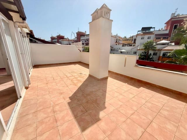 Piso de 3 habitaciones en Caleta de Vélez, Vélez-Málaga en venta con piscina garaje - 359.000 € (Ref: 9965234)