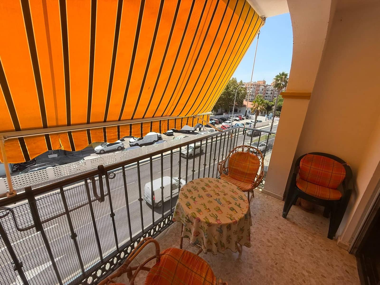 4 bedroom Flat for sale in Velez-Malaga - € 299,000 (Ref: 9966600)