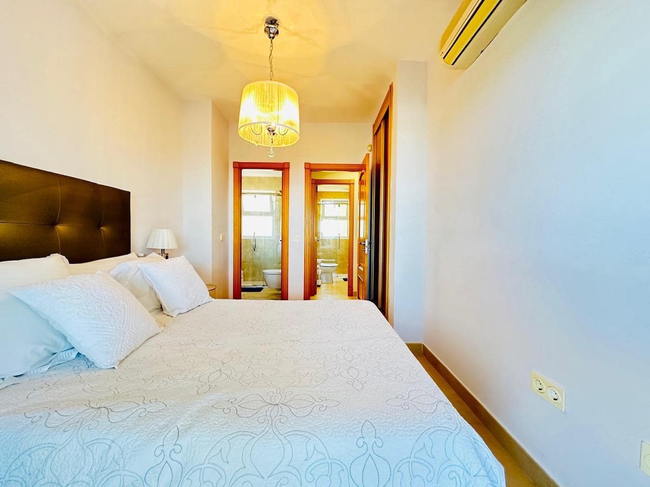 2 slaapkamer Penthouse te koop in Caleta de Velez met zwembad garage - € 435.000 (Ref: 9977276)