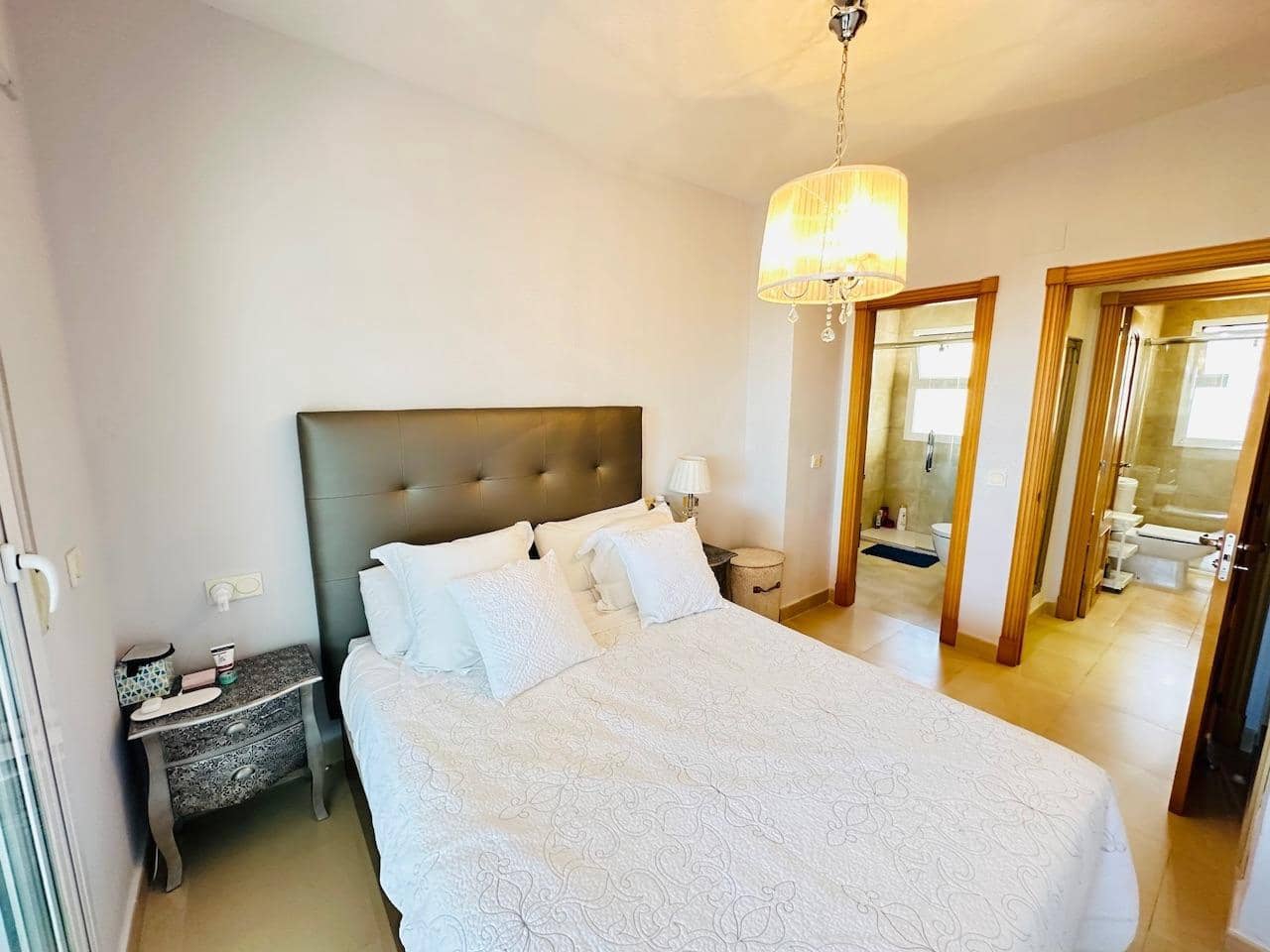 2 slaapkamer Penthouse te koop in Caleta de Velez met zwembad garage - € 435.000 (Ref: 9977276)